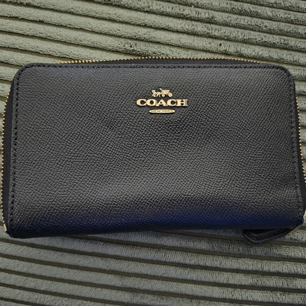 Coach Black Textured Wallet with Gold Accents